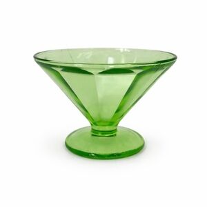 Vtg Federal 1920s Glass SET OF 6 Uranium Ice Cream dish bowl pedestal green
